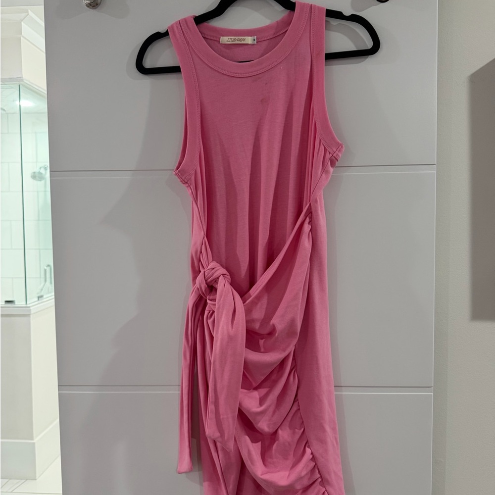 Sleeveless Knot-Detail Pink Dress